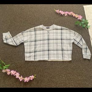 Thick Gray Shirt w/ Plaid Pattern